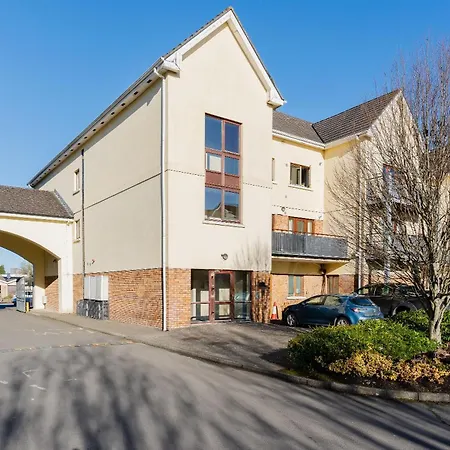 Apartment Contractor Housing - Sleeps 4 Clane