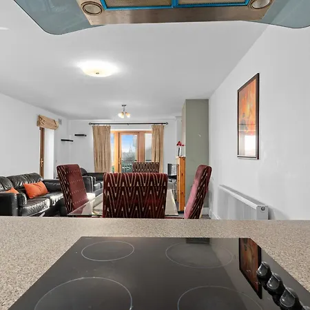 Contractor Housing - Sleeps 4 * Clane